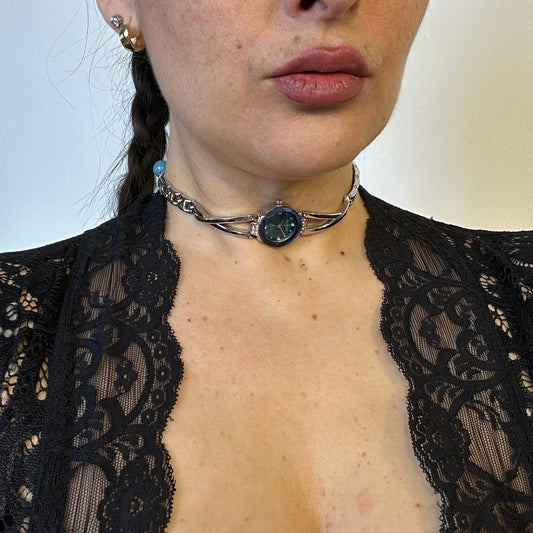 blue face