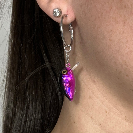 magenta is the girl next door