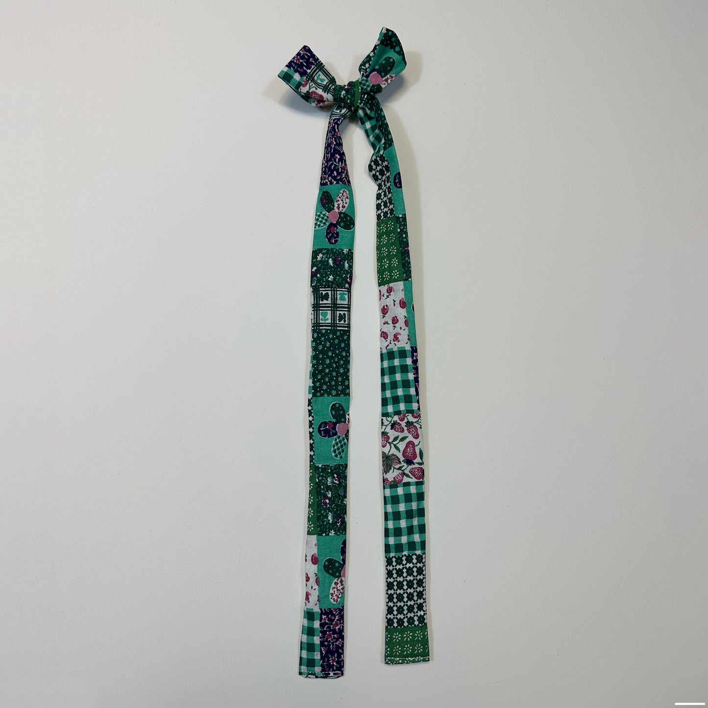 hair bow - turquoise quilted