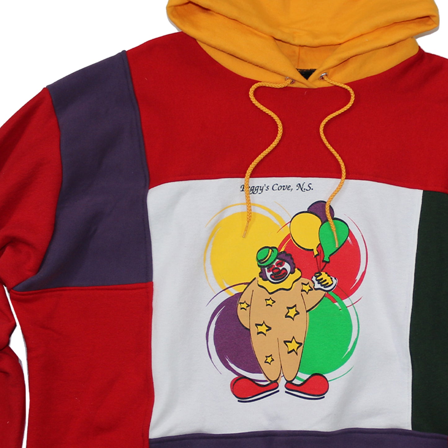 it says peggy's cove (xl)