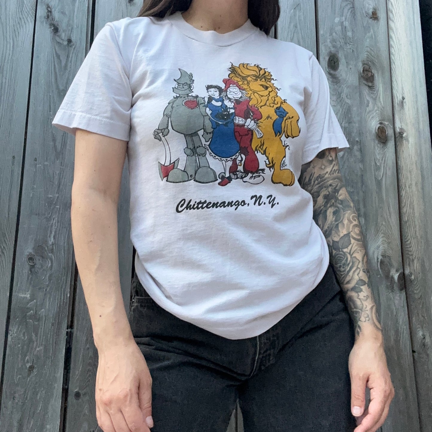 90s single stitch wizard of oz tee (sm)