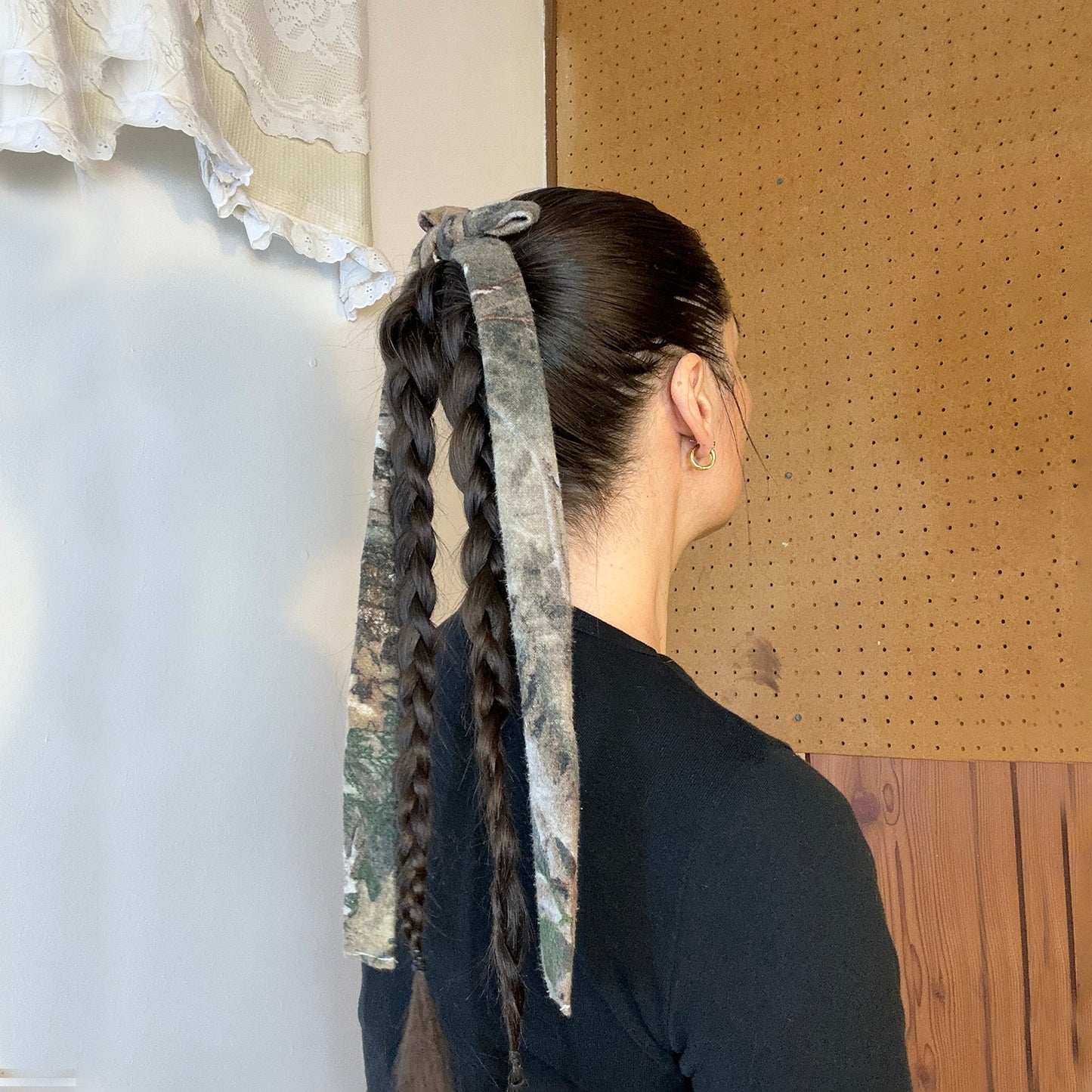 hair bow - realtree camo print