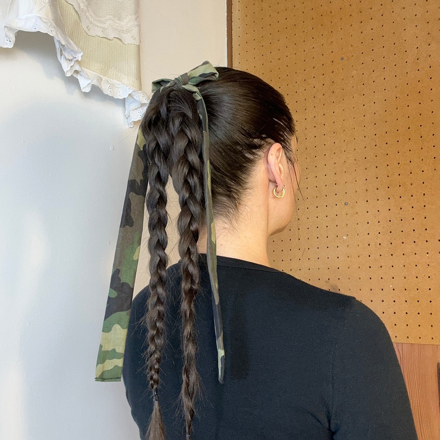 hair bow - green army camo