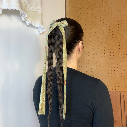 hair bow - sage paisley