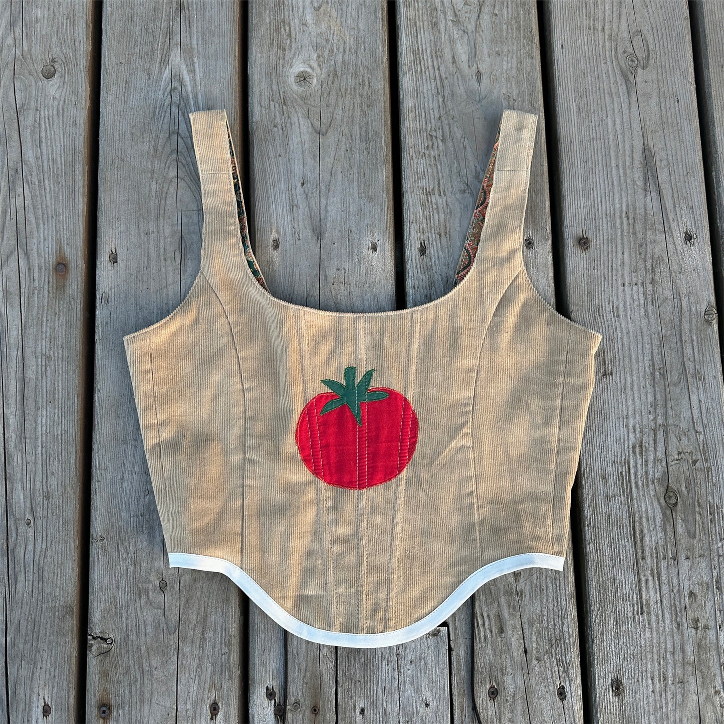 boo tomatoes (xs/sm)